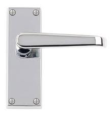 Victorian Straight Lever on Short Backplate